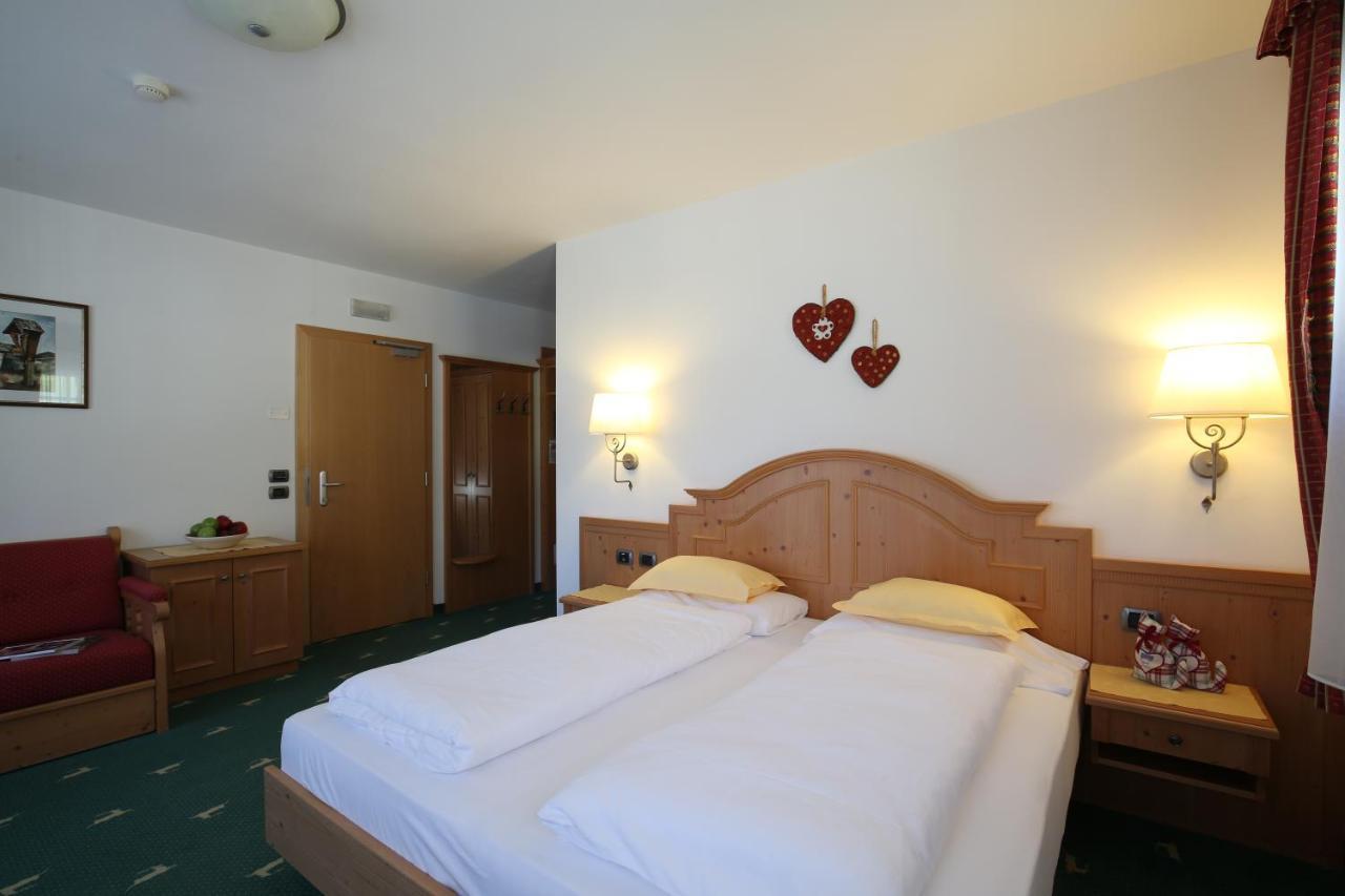 Hotel Mesdi Arabba Eksteriør billede