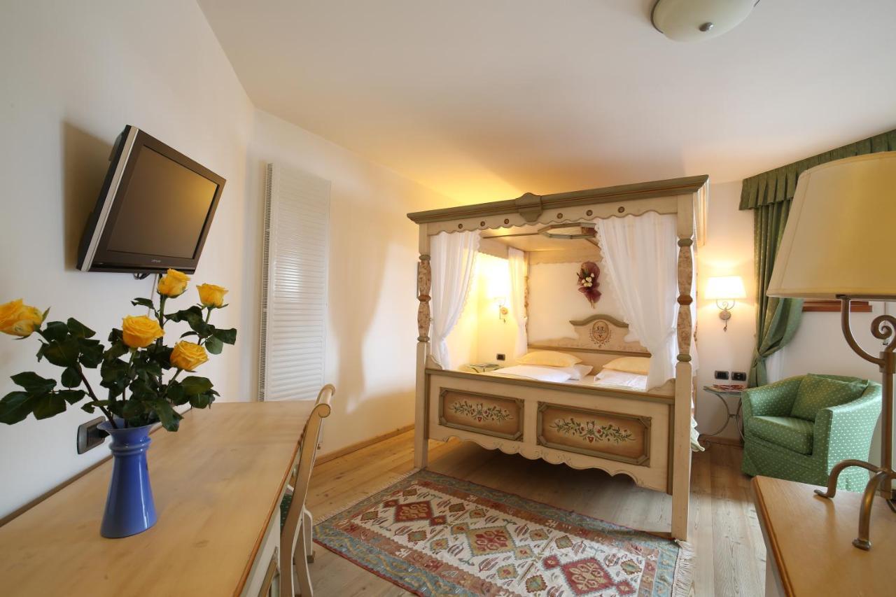 Hotel Mesdi Arabba Eksteriør billede