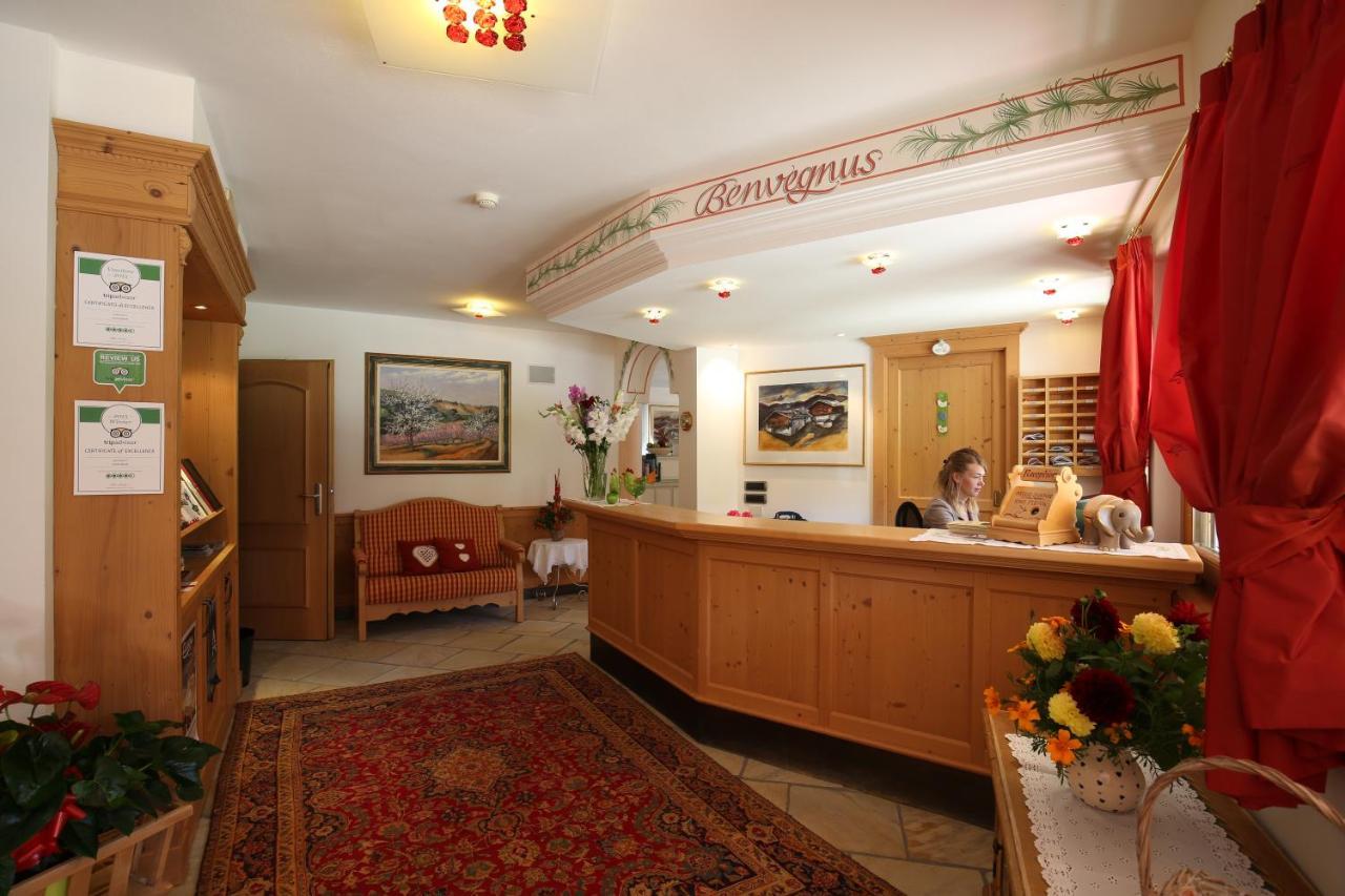 Hotel Mesdi Arabba Eksteriør billede